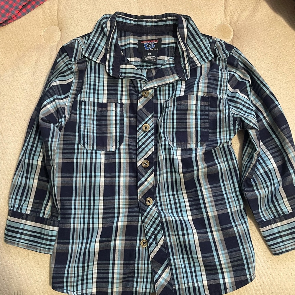 Toddler size 2T long sleeve shirt